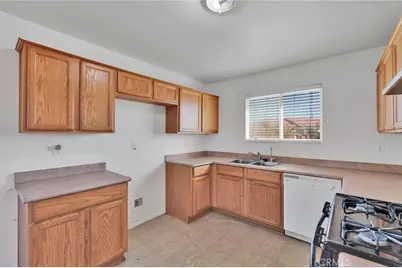 34622 Paseo Del Valle, Barstow, CA 92311 - Photo 19