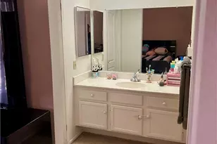 12418 Highgate Ave, Victorville, CA 92395 - Photo 9