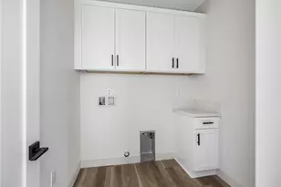 15590 Dale Evans Pkwy, Apple Valley, CA 92307 - Photo 23