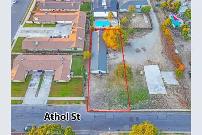 18264 Pine, Fontana, CA 92335 - Photo 7