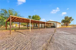 33445 Newberry, Newberry Springs, CA 92365 - Photo 3