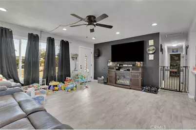 9982 El Sereno, Lucerne Valley, CA 92356 - Photo 11