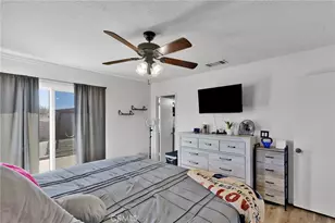 13647 Mesquite, Oak Hills, CA 92344 - Photo 23