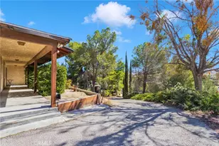 17550 Buckthorn, Hesperia, CA 92345 - Photo 7