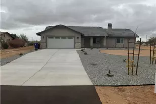 20997 Valencia St, Apple Valley, CA 92308 - Photo 1