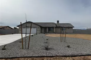20997 Valencia St, Apple Valley, CA 92308 - Photo 1