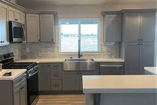 20997 Valencia St, Apple Valley, CA 92308 - Photo 3