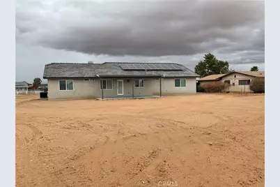 20997 Valencia Street, Apple Valley, CA 92308 - Photo 47