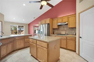 19501 Kinai Rd, Apple Valley, CA 92307 - Photo 15
