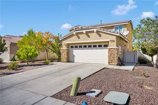 16732 Desert Lily St, Victorville, CA 92394 - Photo 3