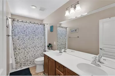 16732 Desert Lily Street, Victorville, CA 92394 - Photo 23