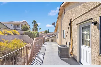 18199 Kalin Ranch, Victorville, CA 92395 - Photo 21