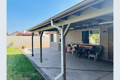 15162 Cambria Street, Fontana, CA 92335 - Photo 19