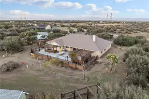 8328 Chateau, Phelan, CA 92371 - Photo 53