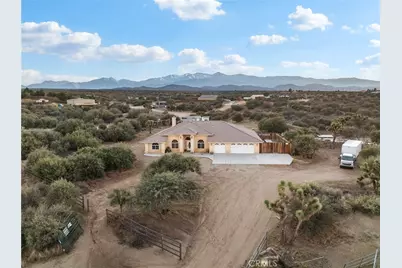 8328 Chateau, Phelan, CA 92371 - Photo 55