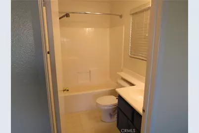 13784 Obispo Way, Victorville, CA 92392 - Photo 19