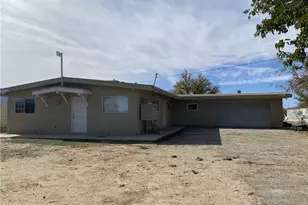 10380 Baker Rd, Lucerne Valley, CA 92356 - Photo 7