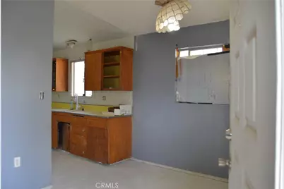 10380 Baker Road, Lucerne Valley, CA 92356 - Photo 23