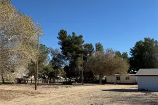 19766 Polish, Oro Grande, CA 92368 - Photo 15