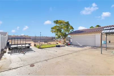 14489 Schooner, Helendale, CA 92342 - Photo 37