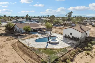 14798 Dos Palmas, Victorville, CA 92392 - Photo 9