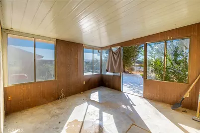 16403 Seneca, Victorville, CA 92395 - Photo 31