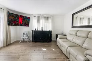 389 Amalia, Los Angeles, CA 90022 - Photo 3