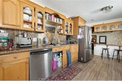 389 Amalia, Los Angeles, CA 90022 - Photo 7