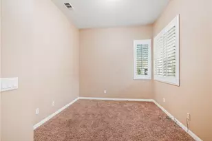 10364 Lakeshore Dr, Apple Valley, CA 92308 - Photo 13