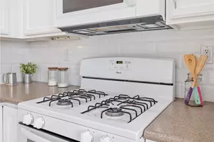 10364 Lakeshore Dr, Apple Valley, CA 92308 - Photo 21