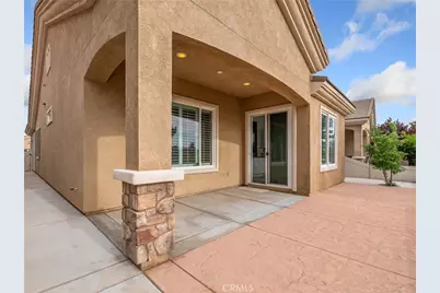 10364 Lakeshore Drive, Apple Valley, CA 92308 - Photo 33