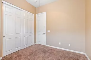 10364 Lakeshore Dr, Apple Valley, CA 92308 - Photo 31