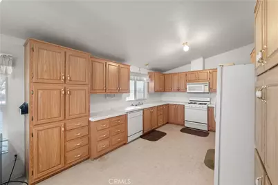 46909 Twin Lakes Drive, Newberry Springs, CA 92365 - Photo 3