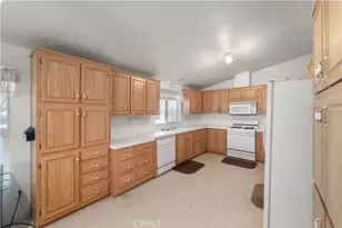 46909 Twin Lakes Dr, Newberry Springs, CA 92365 - Photo 3