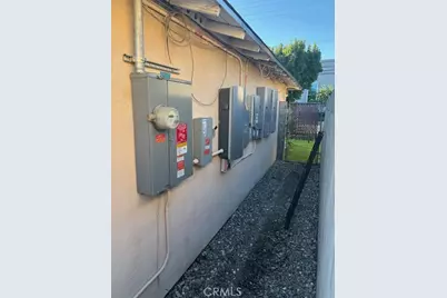 360 W San Bernardino, Rialto, CA 92376 - Photo 15