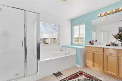 13816 Grant, Oak Hills, CA 92344 - Photo 27