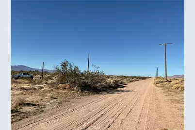 47039 Palma Vista Rd, Newberry Springs, CA 92365 - Photo 7