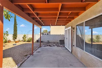 14582 Hidden Canyon, Victorville, CA 92394 - Photo 35