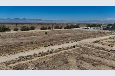 742 71 St Street, California City, CA 93505 - Photo 3
