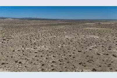 745 White Bird Road, Adelanto, CA 92301 - Photo 5