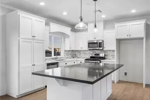 2994 Manzano Rd, Pinon Hills, CA 92372 - Photo 13