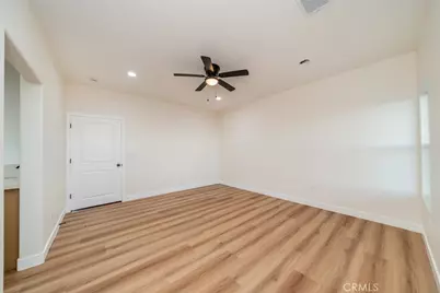 1114 Hollister, Pinon Hills, CA 92372 - Photo 35