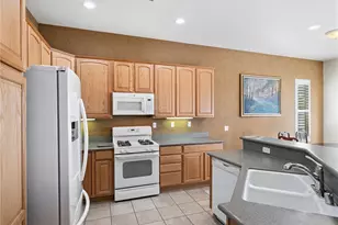 10446 Bridge Haven, Apple Valley, CA 92308 - Photo 17