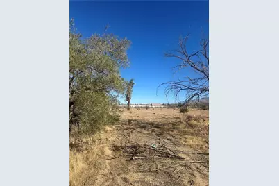 11025 Central, Apple Valley, CA 92308 - Photo 13