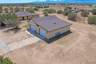 9448 Braceo, Oak Hills, CA 92344 - Photo 5