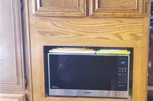 9448 Braceo, Oak Hills, CA 92344 - Photo 29