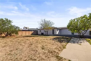 18264 Pine, Fontana, CA 92335 - Photo 31