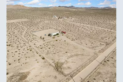 39626 E End Road, Lucerne Valley, CA 92356 - Photo 27