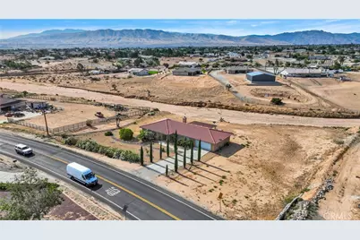 10903 E Avenue, Hesperia, CA 92345 - Photo 39