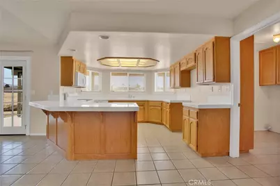 10903 E Avenue, Hesperia, CA 92345 - Photo 13